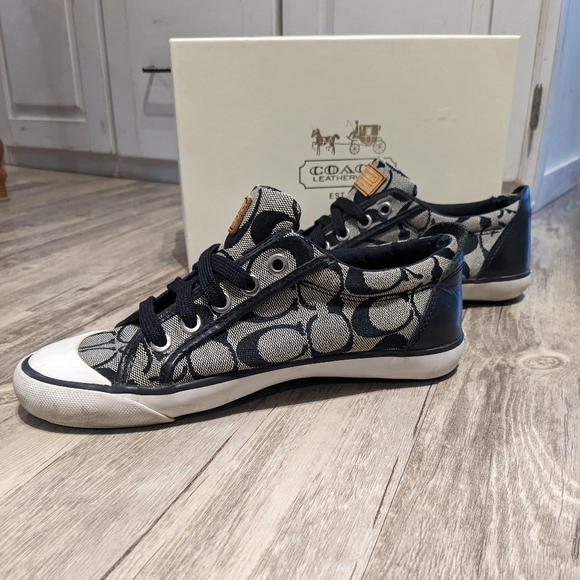 Coach Black and white Barrett sneaker size 6 - Picture 3 of 6